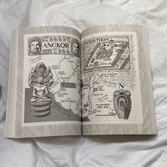 Four Lost Cities: A Secret History of the Urban Age by Annalee Newitz paperback. - Picture 5 of 7